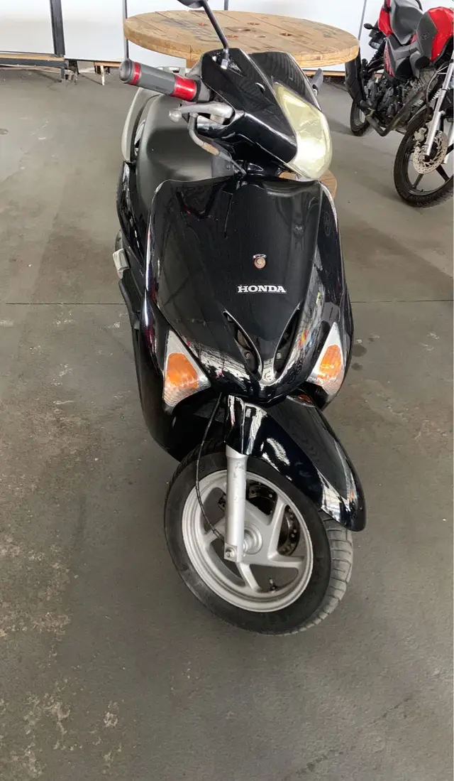Moto Honda LEAD 2010 110