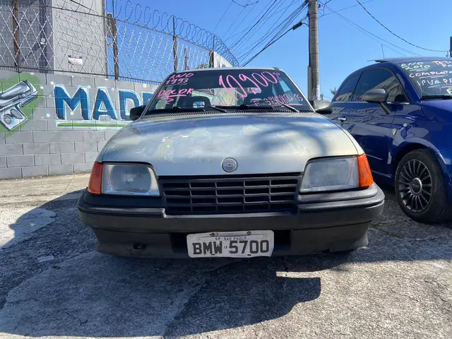 Carro Chevrolet Kadett 1992 Hatch SLE 1.8 EFi