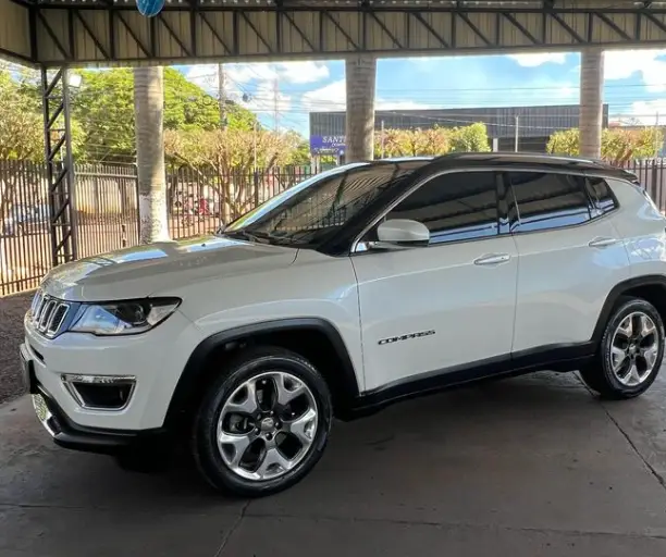 Carro Jeep Compass 2018 2.0 Limited (Aut) (Flex)