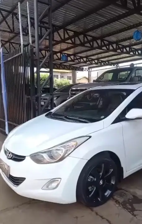 Carro Hyundai Elantra 2015 Sedan GLS 2.0L 16v (Flex) (Aut)