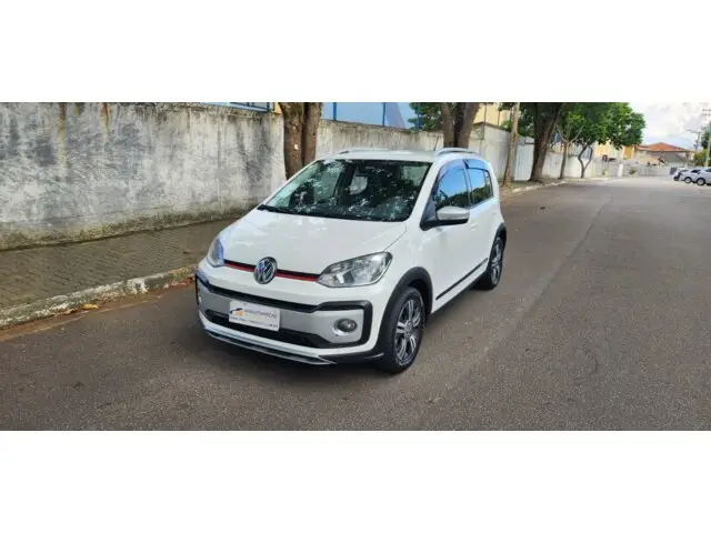 Volkswagen Up! 1.0 12v TSI E-Flex Cross