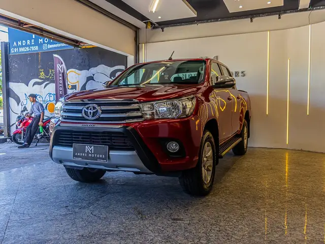 Carro Toyota Hilux Cabine Dupla 2017 Hilux 2.8 16v TDI SRV CD 4x4 (Aut)