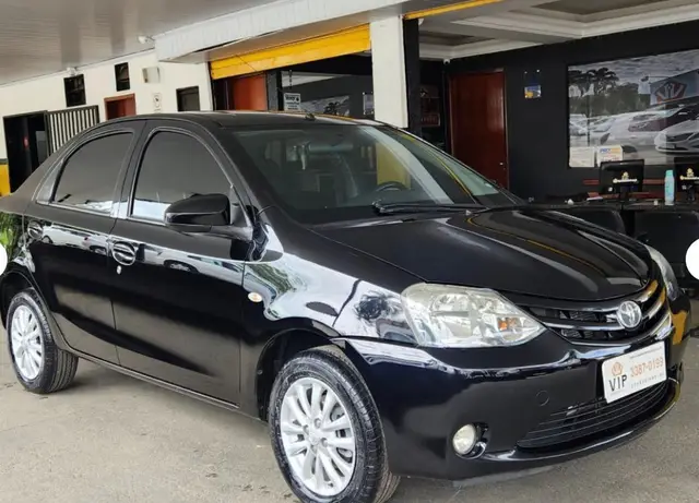 Carro Toyota Etios Sedan 2014 XLS 1.5 (Flex)