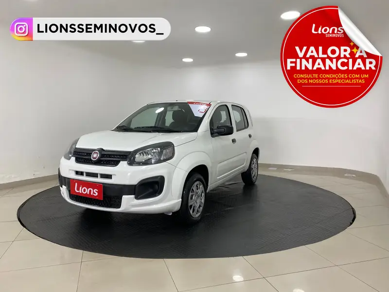 Fiat Uno Attractive 1.0 8V (Flex) 4p