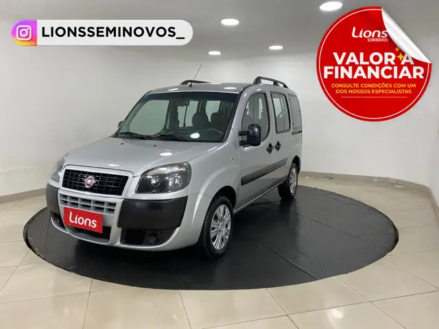 Carro Fiat Doblò 2020 Essence 1.8 16V (Flex)