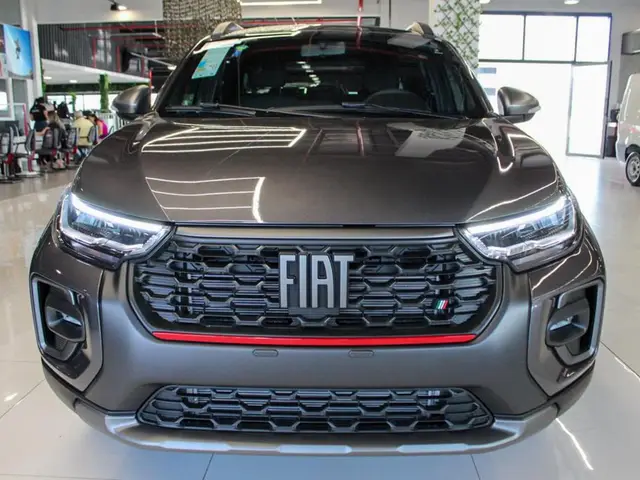 Carro Fiat Strada 2024 Ultra 1.0 Turbo