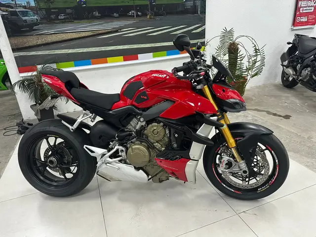 Carro Ducati Streetfighter 2022 V4 S