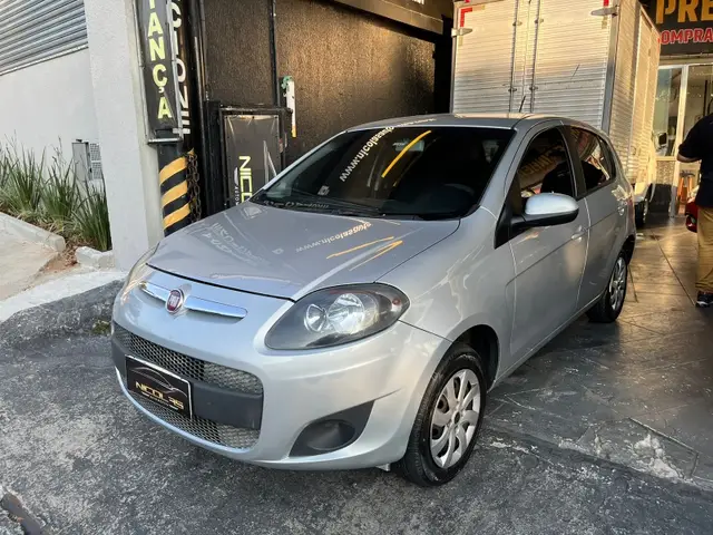 Carro Fiat Palio 2017 Attractive 1.0 Evo (Flex)