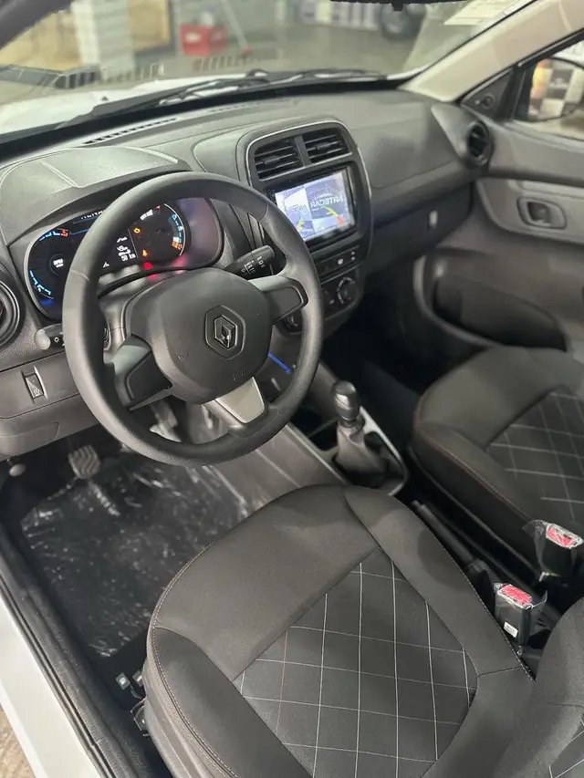 Carro Renault Kwid 2024 Zen 1.0 12v SCe (Flex)