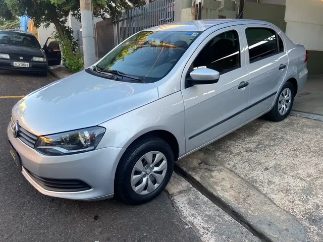 Carro Volkswagen Voyage 2016 1.6 VHT Trendline (Flex)
