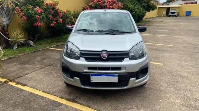 Carro Fiat Uno 2021 Attractive 1.0