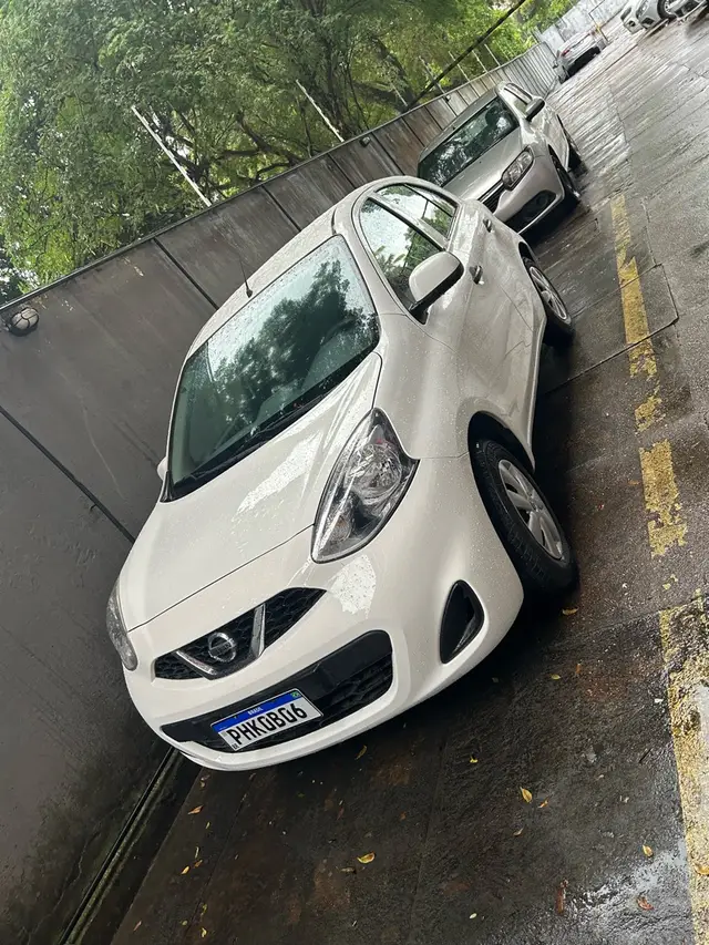 Carro Nissan March 2017 1.0 12V S (Flex)