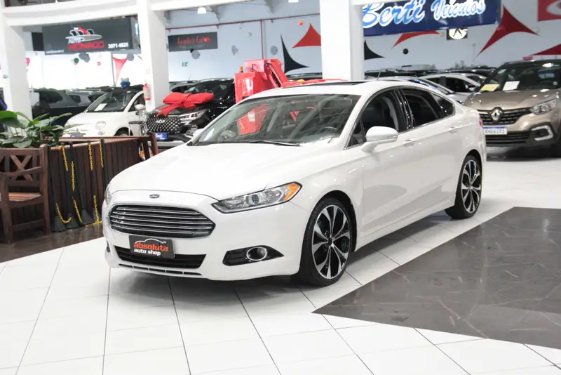 Ford Fusion 2.0 EcoBoost Titanium FWD (Aut)