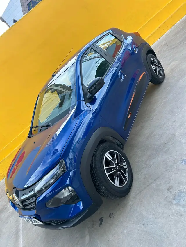 Carro Renault Kwid 2023 Intense 1.0 12v SCe (Flex)