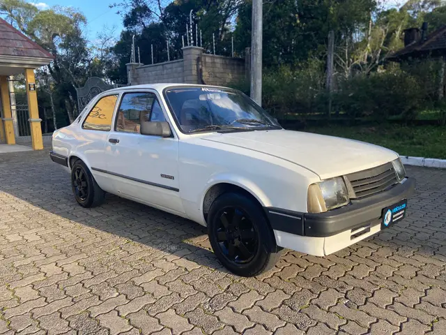 Carro Chevrolet Chevette Sedan 1993 L 1.6 S