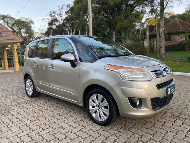 Carro Citroën C3 Picasso 2012 GL 1.6 16V (Flex)