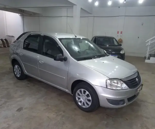 Carro Renault Logan 2012 Expression 1.0 16V (flex)