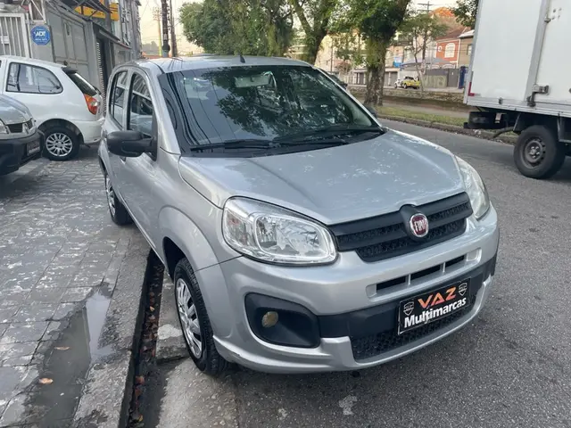Carro Fiat Uno 2017 Attractive 1.0 (Flex) 4p