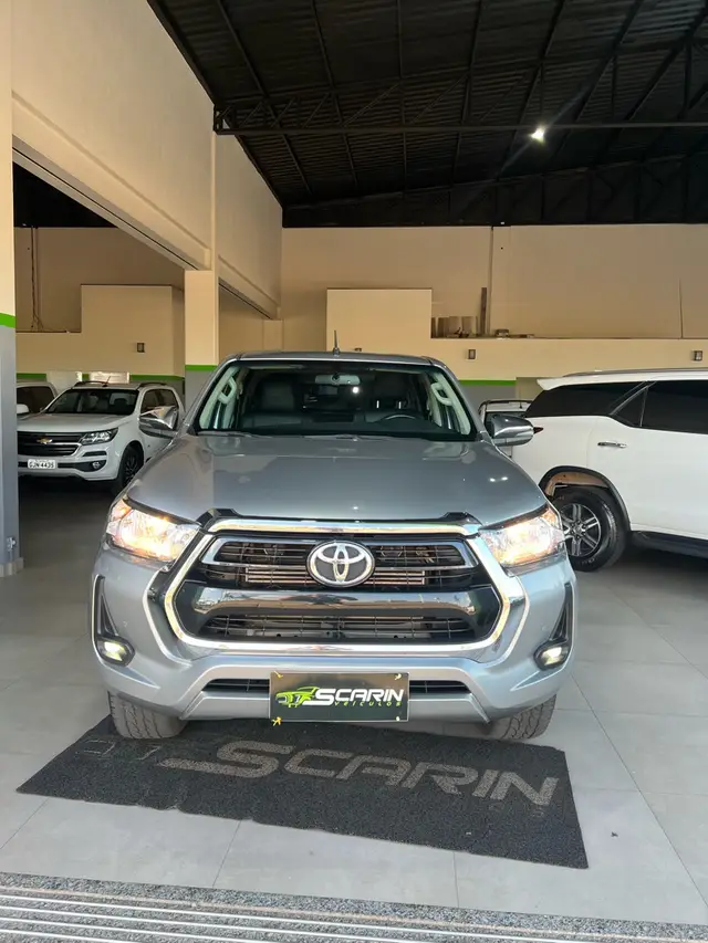 Carro Toyota Hilux Cabine Dupla 2022 SRV 2.8 TDI CD 4x4 (Aut)