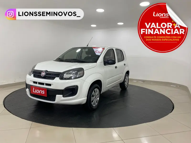 Fiat Uno Attractive 1.0 8V (Flex) 4p