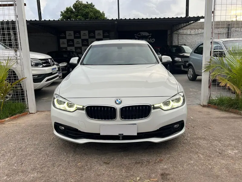 BMW 320i 320i Sport ActiveFlex