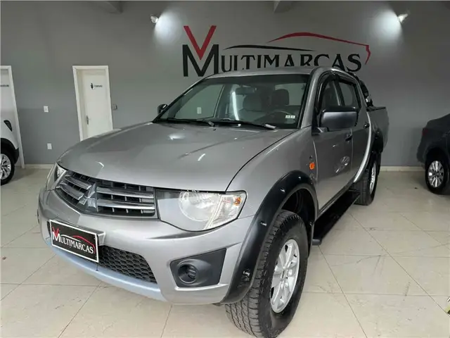 Carro Mitsubishi L200 Triton 2013 3.2 DI-D 4x4