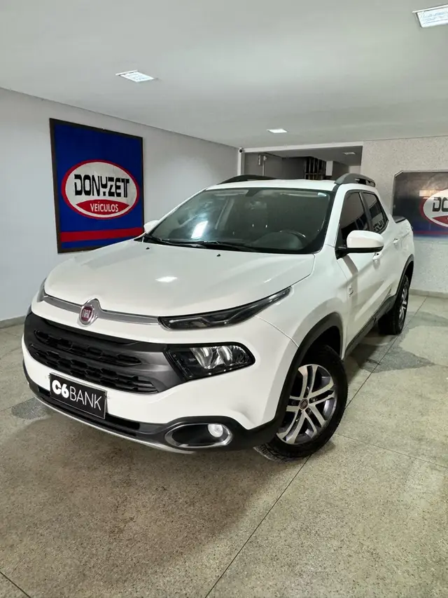 Carro Fiat Toro 2019 2.0 TDI Freedom Auto 4WD (Diesel)