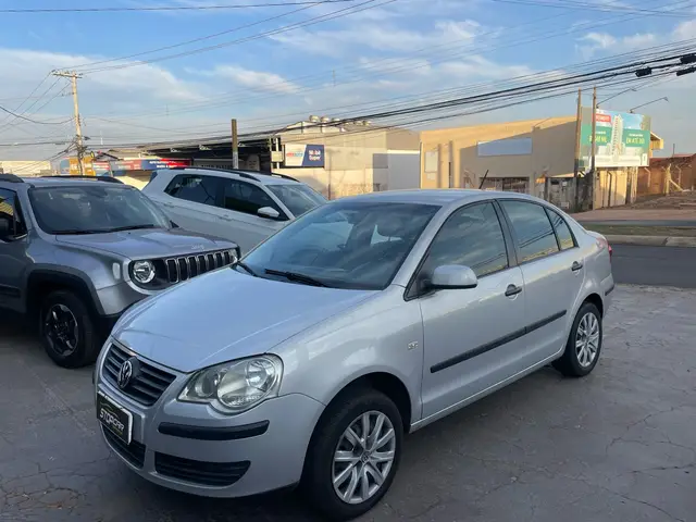 Carro Volkswagen Polo Sedan 2008 1.6 8V (Flex)