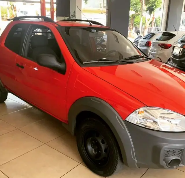Carro Fiat Strada 2018 Working 1.4 (Flex)