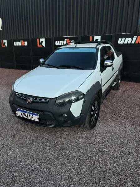 Carro Fiat Strada 2020 Adventure 1.8 16V (Flex) (Cabine Dupla)