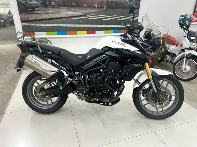 Carro Triumph Tiger 800 2015 800 XR