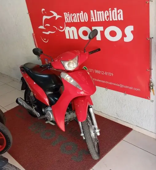 Moto Honda Biz 125i 2012 ES