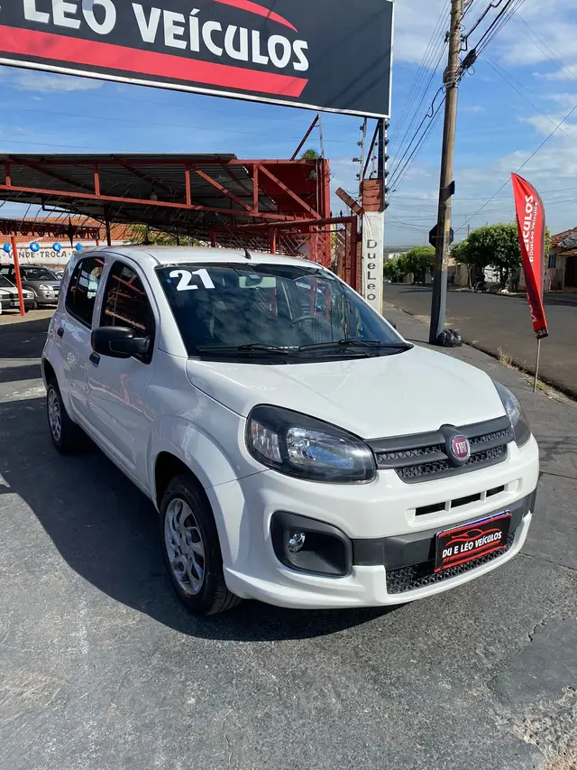 Carro Fiat Uno 2021 Attractive 1.0