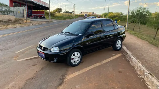 Carro Chevrolet Classic 2008 Corsa Sedan  Life 1.0 VHC (Flex)