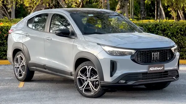 SUV cupê custa a partir de R$ 119.990 e eletrificação é aguardada na linha 2026