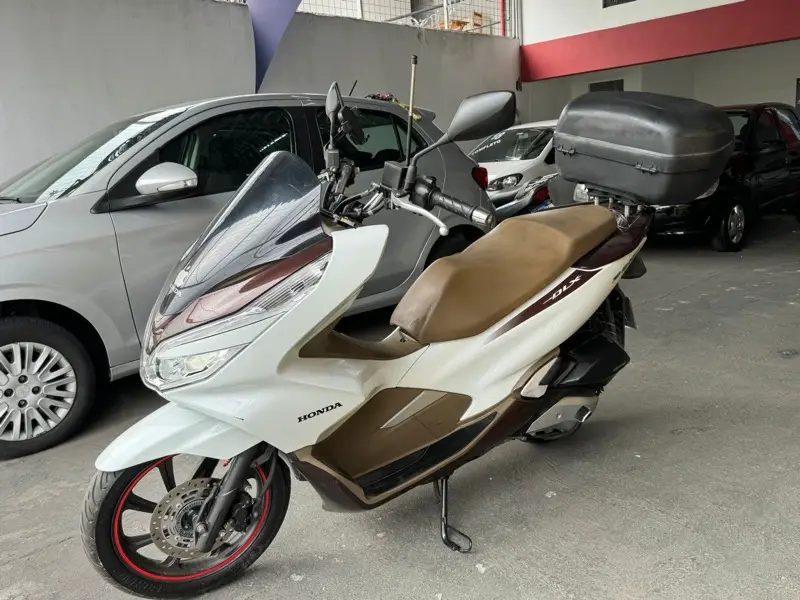 Honda PCX 150 DLX ABS