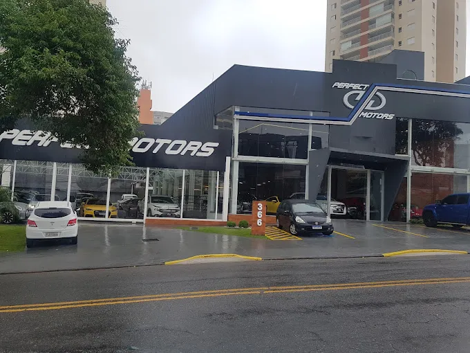 Fachada da loja Veículos à venda em PERFECT MOTORS - Santo André - SP | Mobiauto
