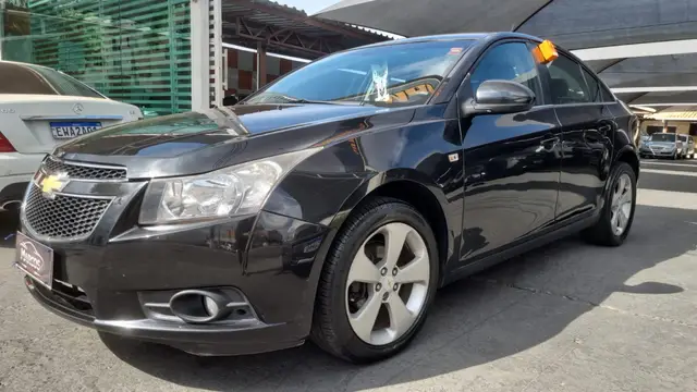 Carro Chevrolet Cruze 2012 LT 1.8 16V Ecotec (Flex)