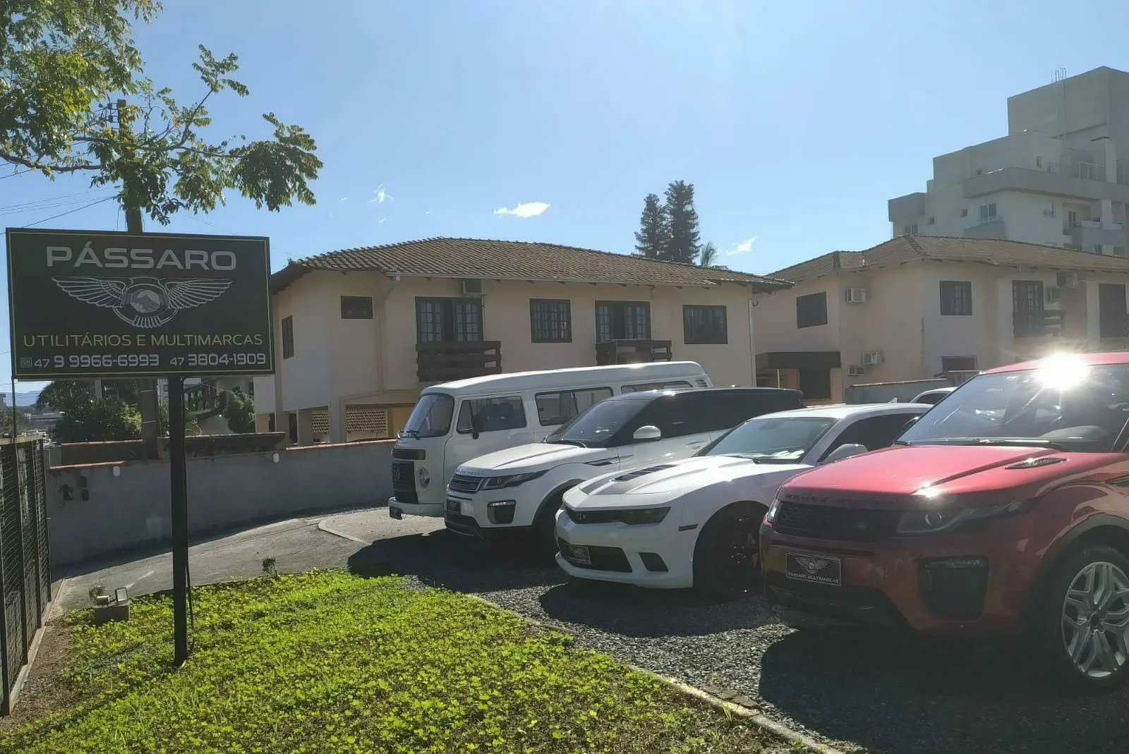 Fachada da loja Veículos à venda em PASSARO & DUDU - Joinville - SC | Mobiauto