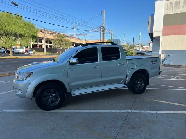 Carro Toyota Hilux Cabine Dupla 2006 Hilux SRV 4x4 3.0 (cab. dupla)
