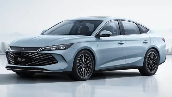 BYD Qin L e BYD Seal 06 são os primeiros a receber a evolução da plataforma DM-i