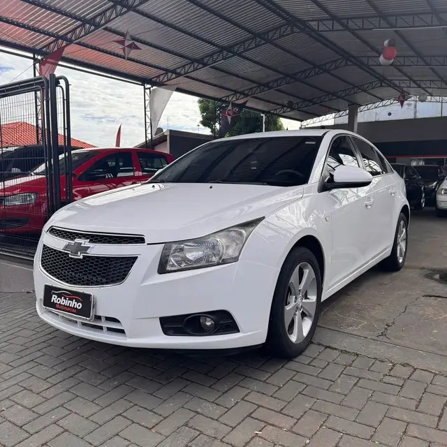 Carro Chevrolet Cruze 2013 LT 1.8 16V Ecotec (Flex)