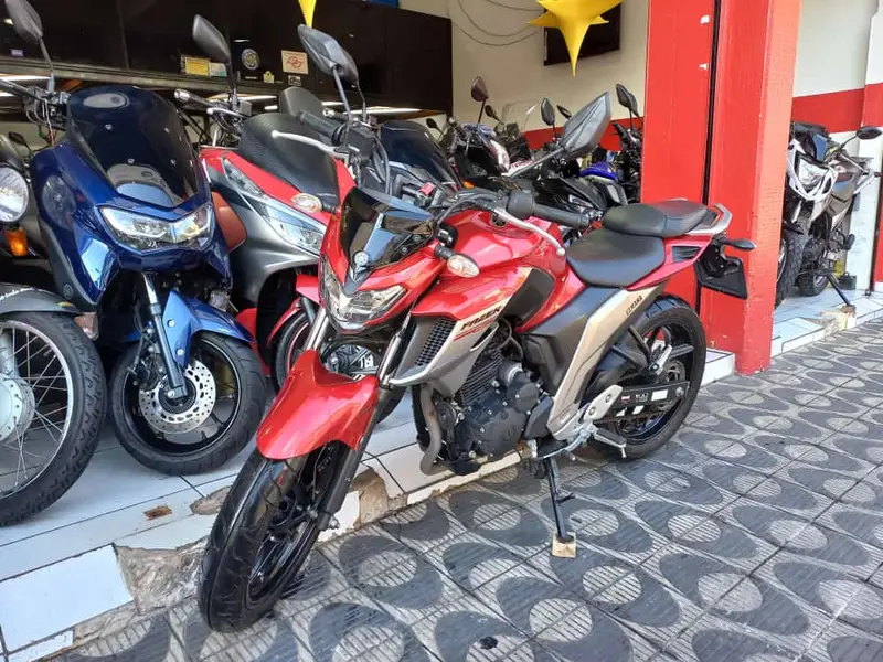 Yamaha Fazer FZ25 ABS