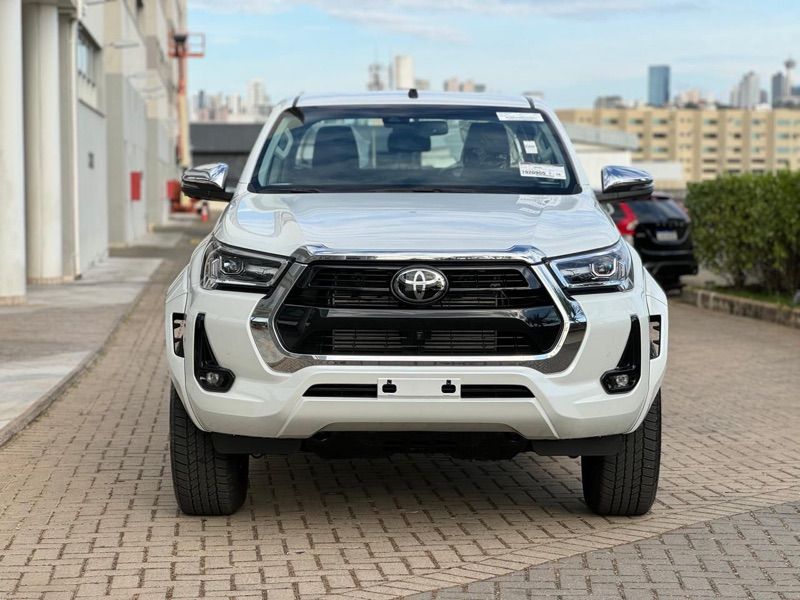 Hilux Cabine Dupla SRX 4x4 2.8 Diesel
