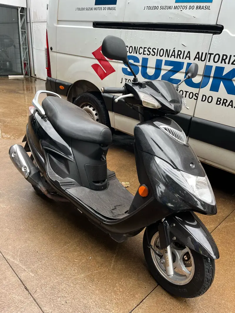Suzuki Hayabusa GSX 1300-R