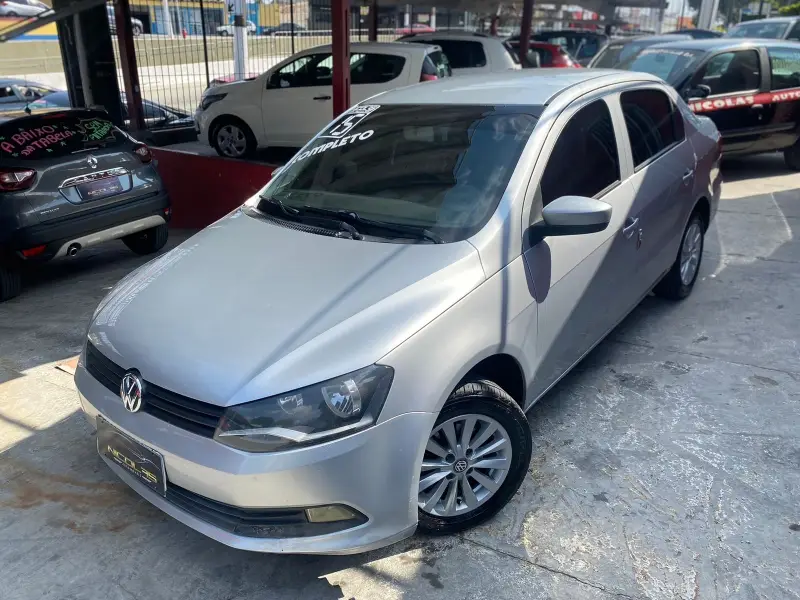 Volkswagen Voyage 1.6 Trendline (Flex)