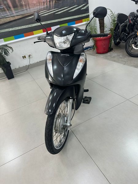 Biz 125i ES