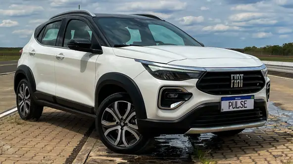 SUV segue passos do Fastback e muda de ano sem ganhar mecânica eletrificada