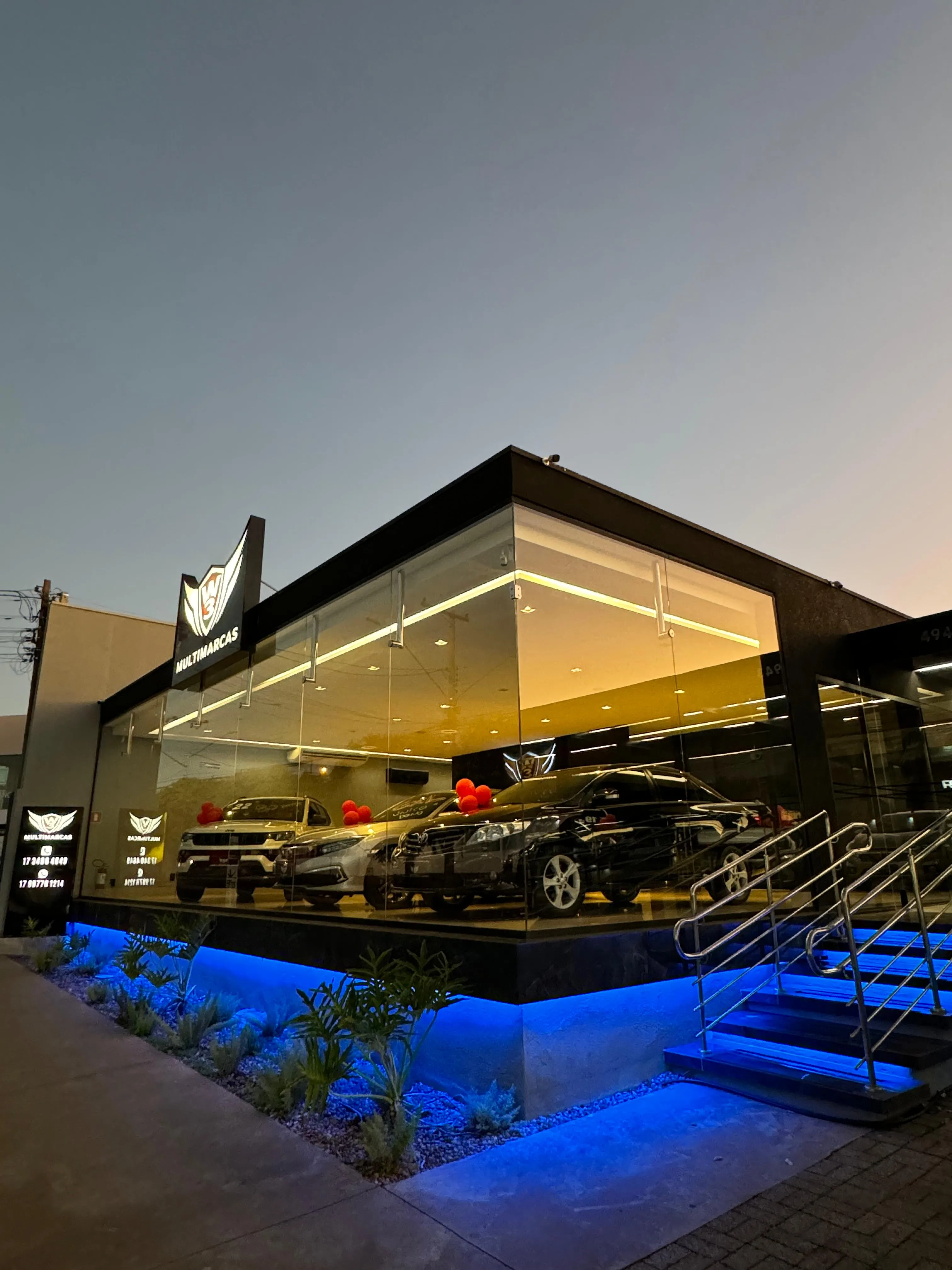 Fachada da loja Veículos à venda em W3 MULTIMARCAS - Votuporanga - SP | Mobiauto