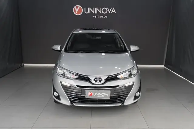 Carro Toyota Yaris 2021 1.5 XLS Connect CVT (Flex)